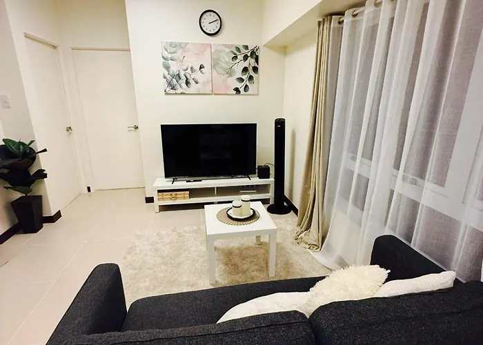 The Camden Place 2br Haven Cozy Unit Manila