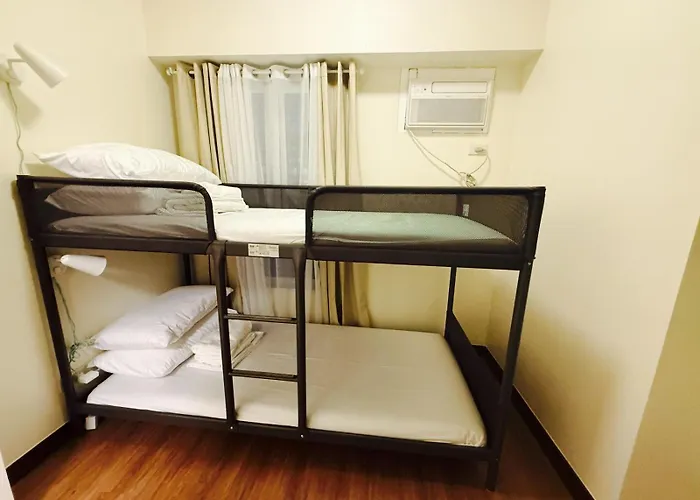 The Camden Place 2br Haven Cozy Unit Apartahotel Manila